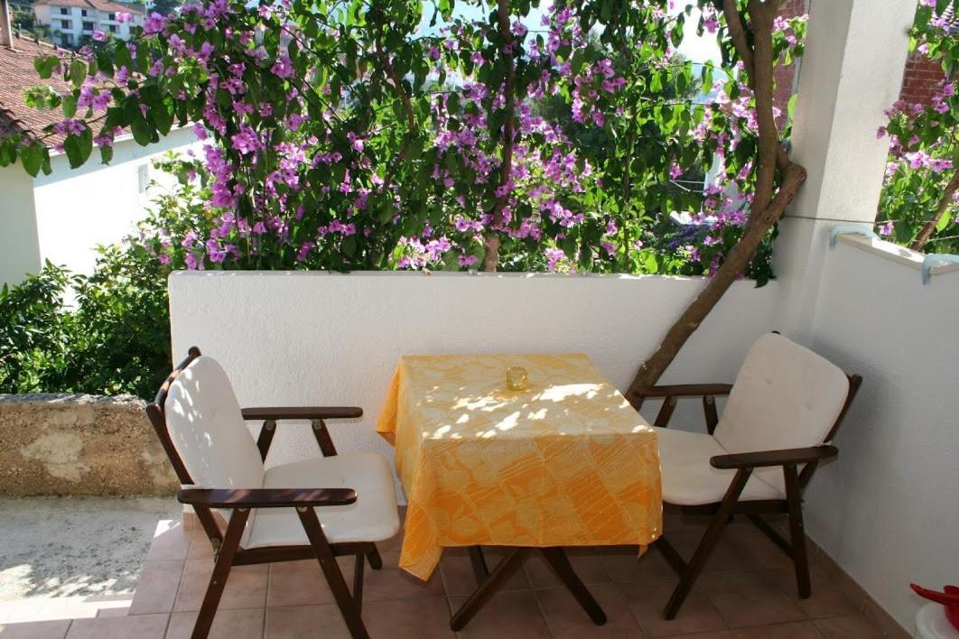 Apartmani Mladina ييلسا المظهر الخارجي الصورة